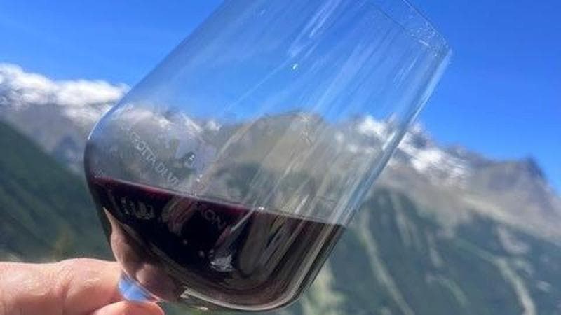 Cogne, viaggio nella miniera che oggi affina il vino