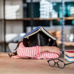 Cina, i compiti delle vacanze ora li corregge l’IA