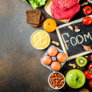 A pranzo con il microbiota: cosa mangiare per nutrire i nostri batteri buoni