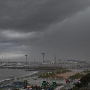 Crisi climatica, con il mare che si riscalda piogge più intense. “Rischio medicane più forti”