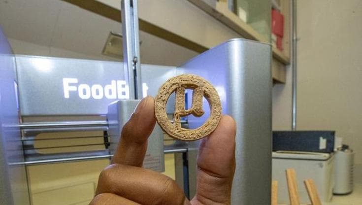 Riciclare la plastica, trasformandola in biscotti