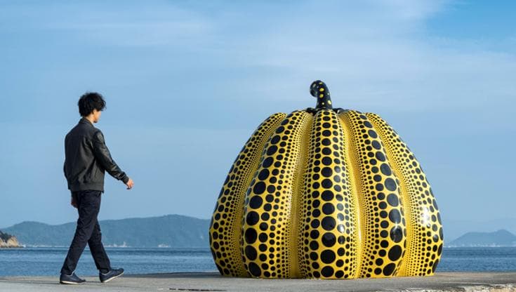 La Yellow Pumpkin a Naoshima