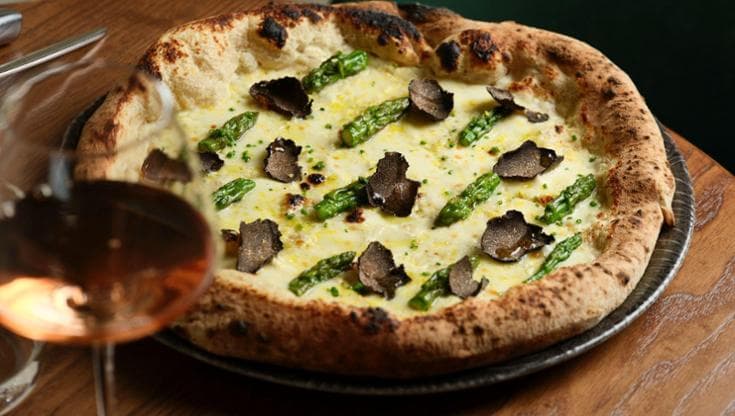 Dal piccolo forno pugliese alla vetta del mondo delle pizzerie, l’avventura di Francesco Calò
