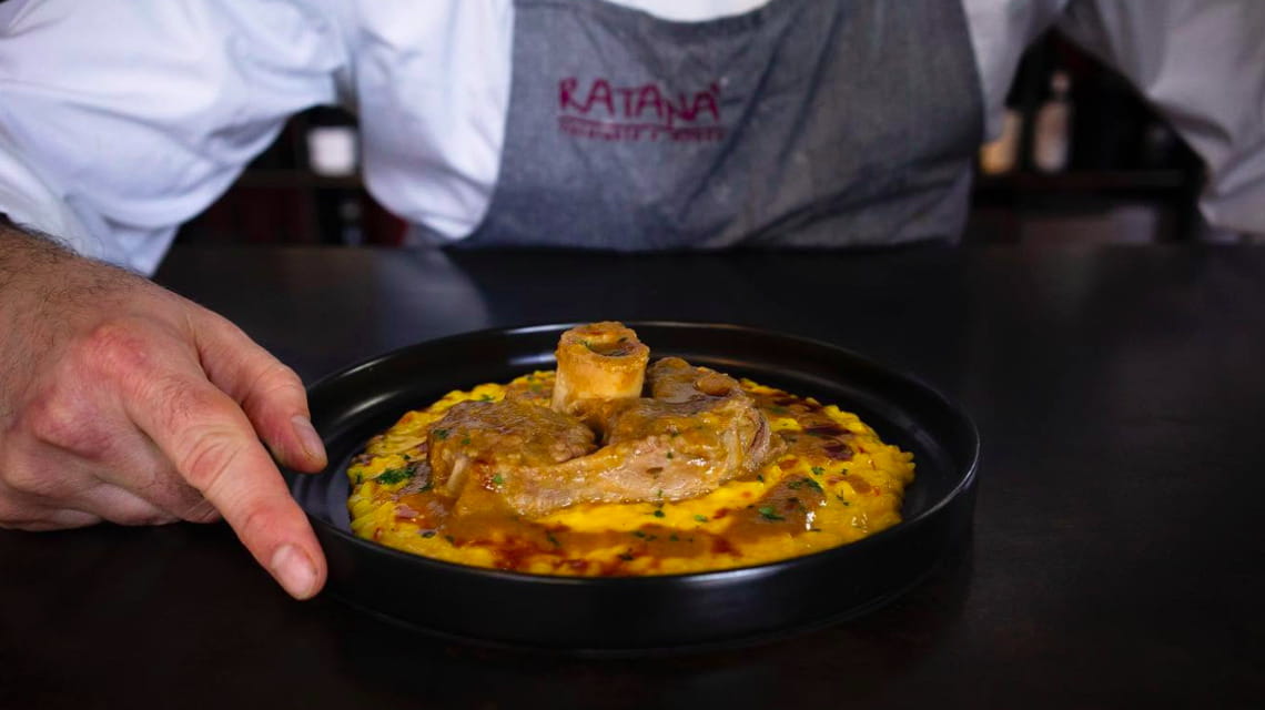 Risotto alla Milanese e ossobuco del Ratanà di Cesare Battisti