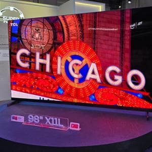 TV sempre più grandi e un monitor OLED che si fa notare: TCL vuole prendersi salotto e scrivania