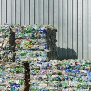 Plastica, Italia campione del riciclo ma gli impianti rischiano di non bastare più