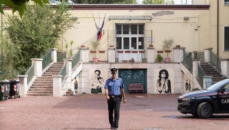 La scuola romana Giovanni Verga, nel quartiere Collatino, dove è avvenuta l'aggressione