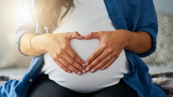 Gravidanza, come lavora il cuore della donna e come accorgersi se qualcosa non va