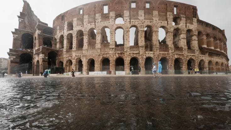 Allagamenti a Roma dopo le piogge insistenti del 10 settembre scorso (foto: Cecilia Fabiano/LaPresse)