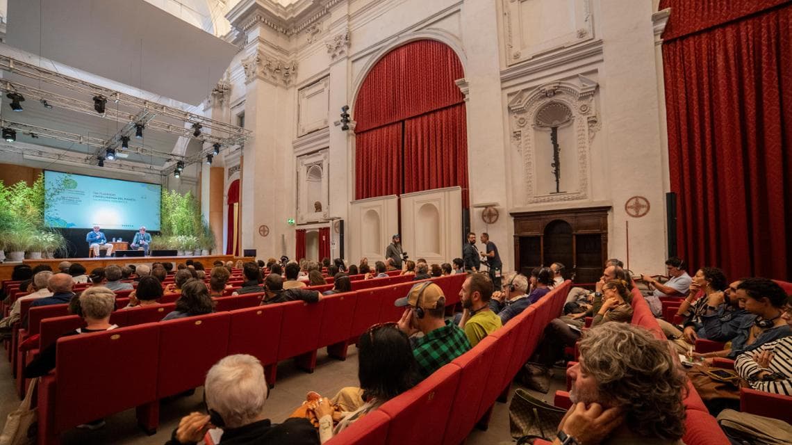 L'incontro "L'intelligenza del pianeta" nell'Auditorium del Suffragio di Lucca