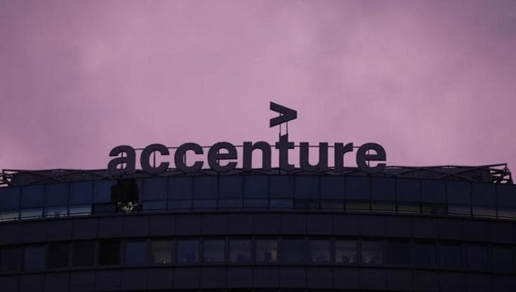 I dipendenti Accenture spendevano fino a mille dollari in IA. Ora ne hanno a disposizione 29