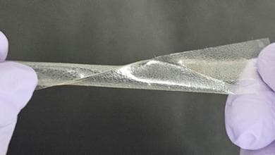 Una pellicola di cellulosa che raffredda l’elettronica con l’acqua presa dall’aria