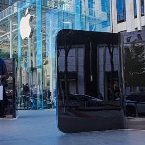 Apple riconosce i problemi al display di “un piccolo numero” di iPhone Duo: cosa fare se è difettoso