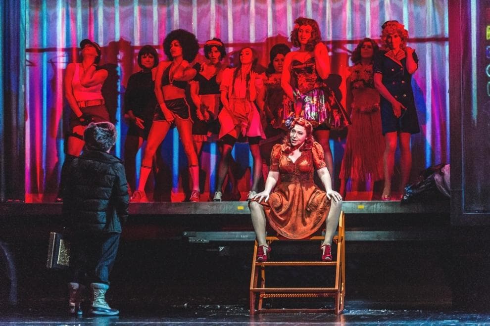 Ascesa E Caduta Della Città Di Mahagonny