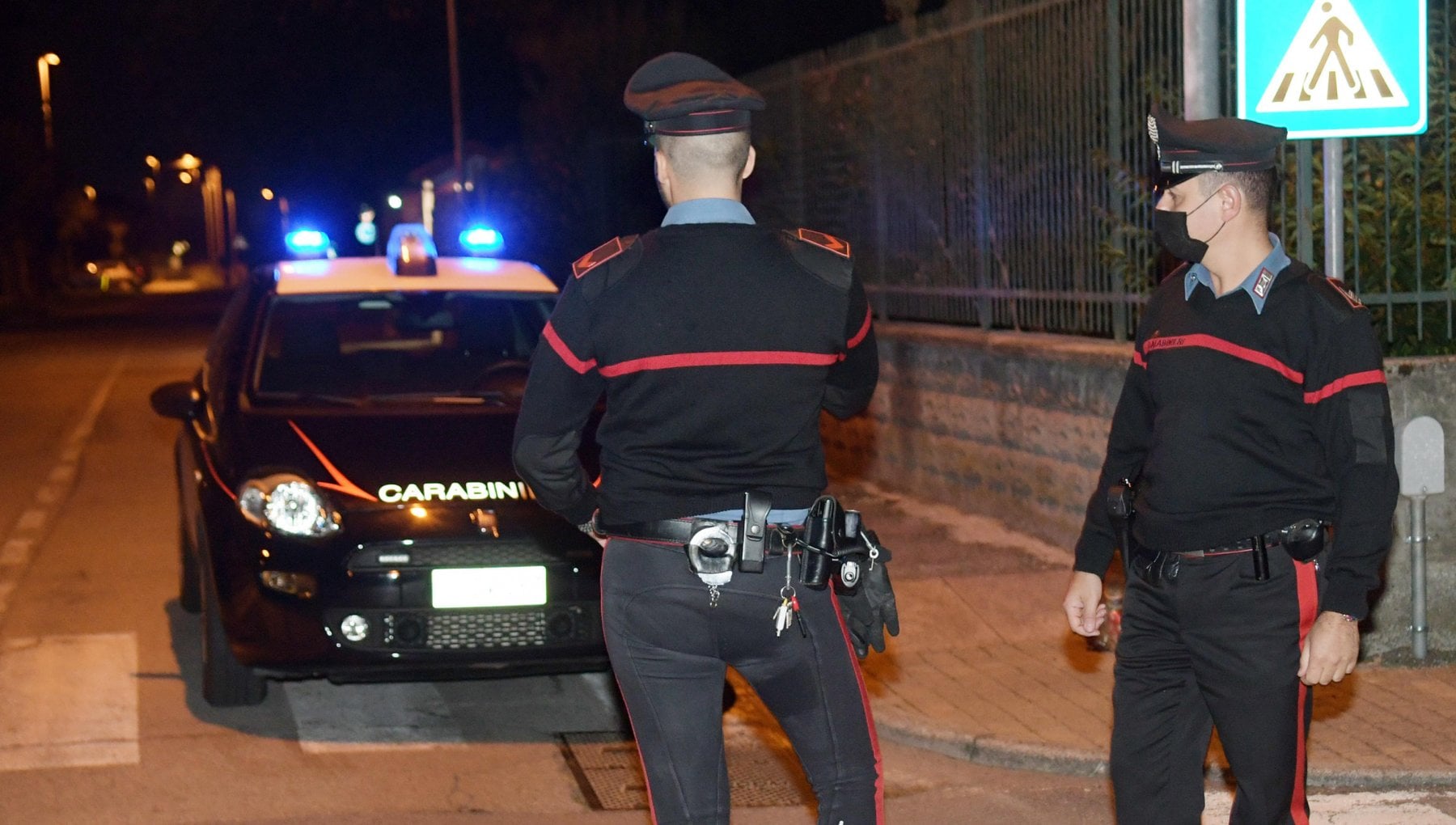 Droga Sgominata Nel Tarantino La Banda Dei Ragazzini A Capo Un 22enne 