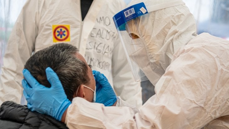 Covid Nel Barese Il Virus Cresce Ancora Ma La Curva Dei Contagi 