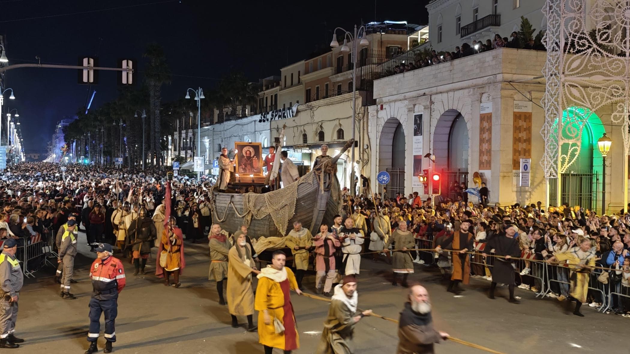 Festa di San Nicola di Bari, oggi il corteo storico - la Repubblica