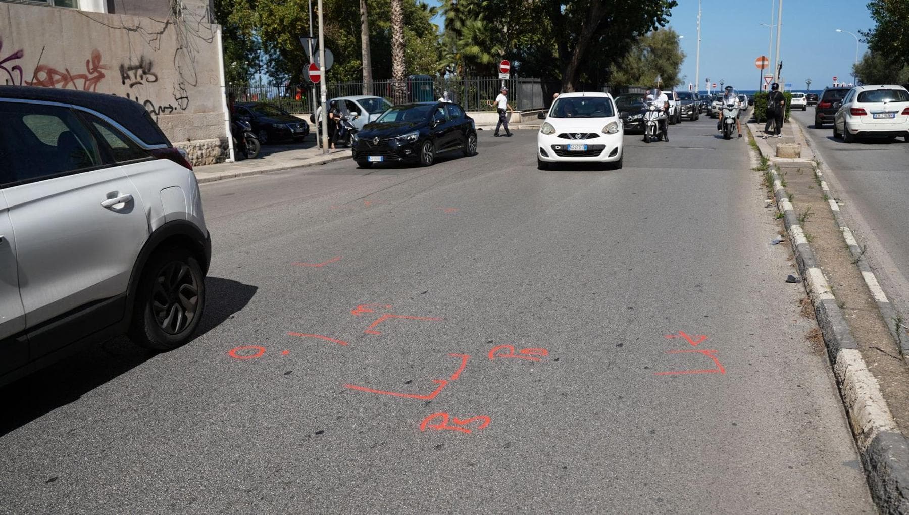 Bari, scontro tra auto e moto sul ponte Garibaldi: ferito un ...