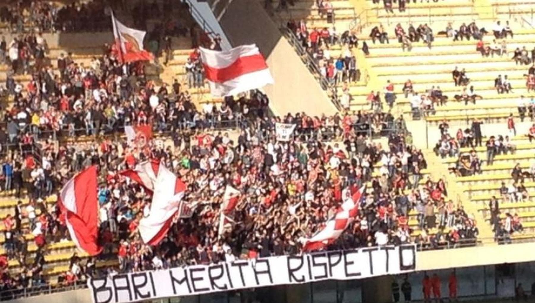 Bari Calcio ve Sonsuz İflas Korkusu: Matarrese'den De Laurentiis'e Patronların Felaketi