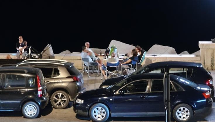 Puglia, weekend da bollino giallo per temperature e umidità: in arrivo notti tropicali con 28 gradi Puglia, weekend da bollino giallo per temperature e umidità: in arrivo notti tropicali con 28 gradi