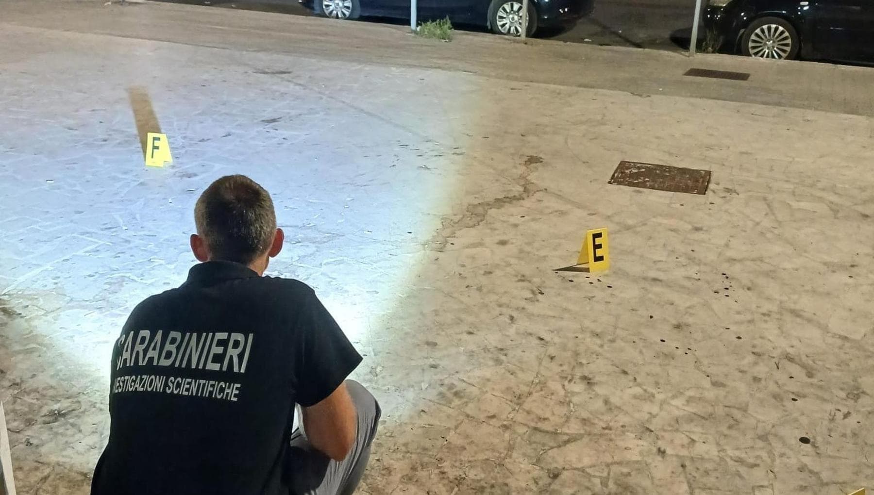 Trani, ragazzo di 18 anni è morto accoltellato dopo una rissa in piazza tra due comitive