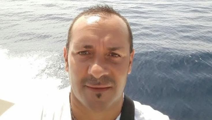 “Io operaio ex Ilva mai reintegrato, mi sento cornuto e mazziato: è assurdo volere lavoro e salute?”