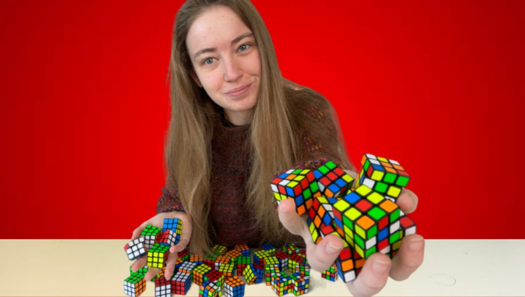Carolina Guidetti The Tiktoker Who Gave New Life To The Rubik s Cube carolina-guidetti-the-tiktoker-who-gave-new-life-to-the-rubik-s-cube
