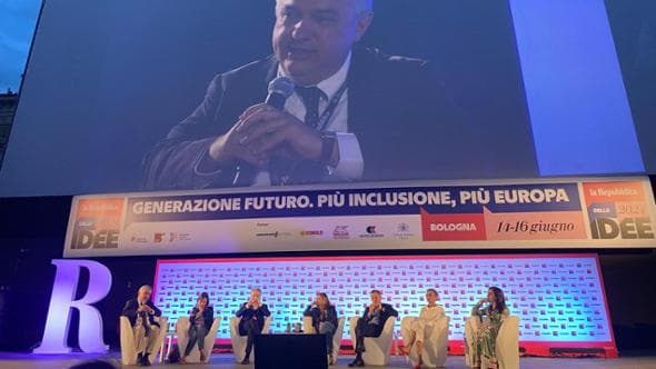 Sfida alle destre, la sinistra riparta dal lavoro e dai diritti