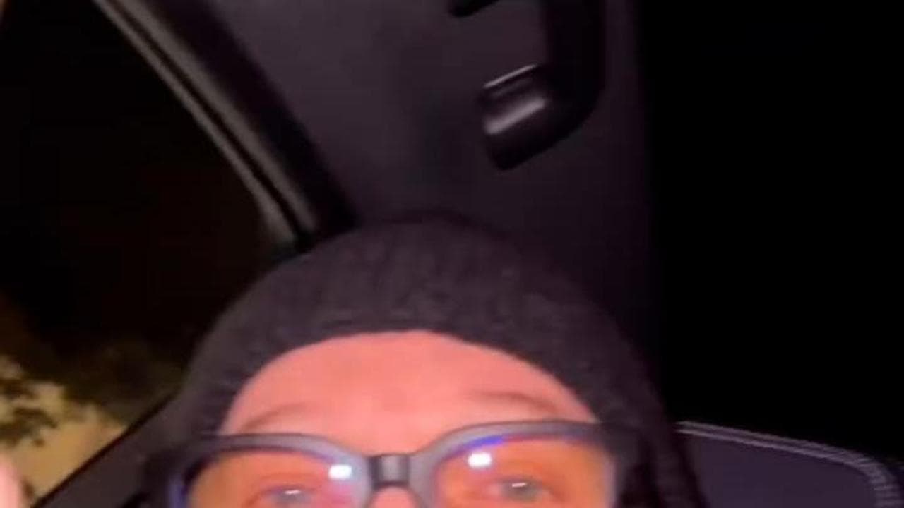 Vasco Rossi a Los Angeles a bordo di un'auto a guida autonoma: "Un salto nel futuro"
