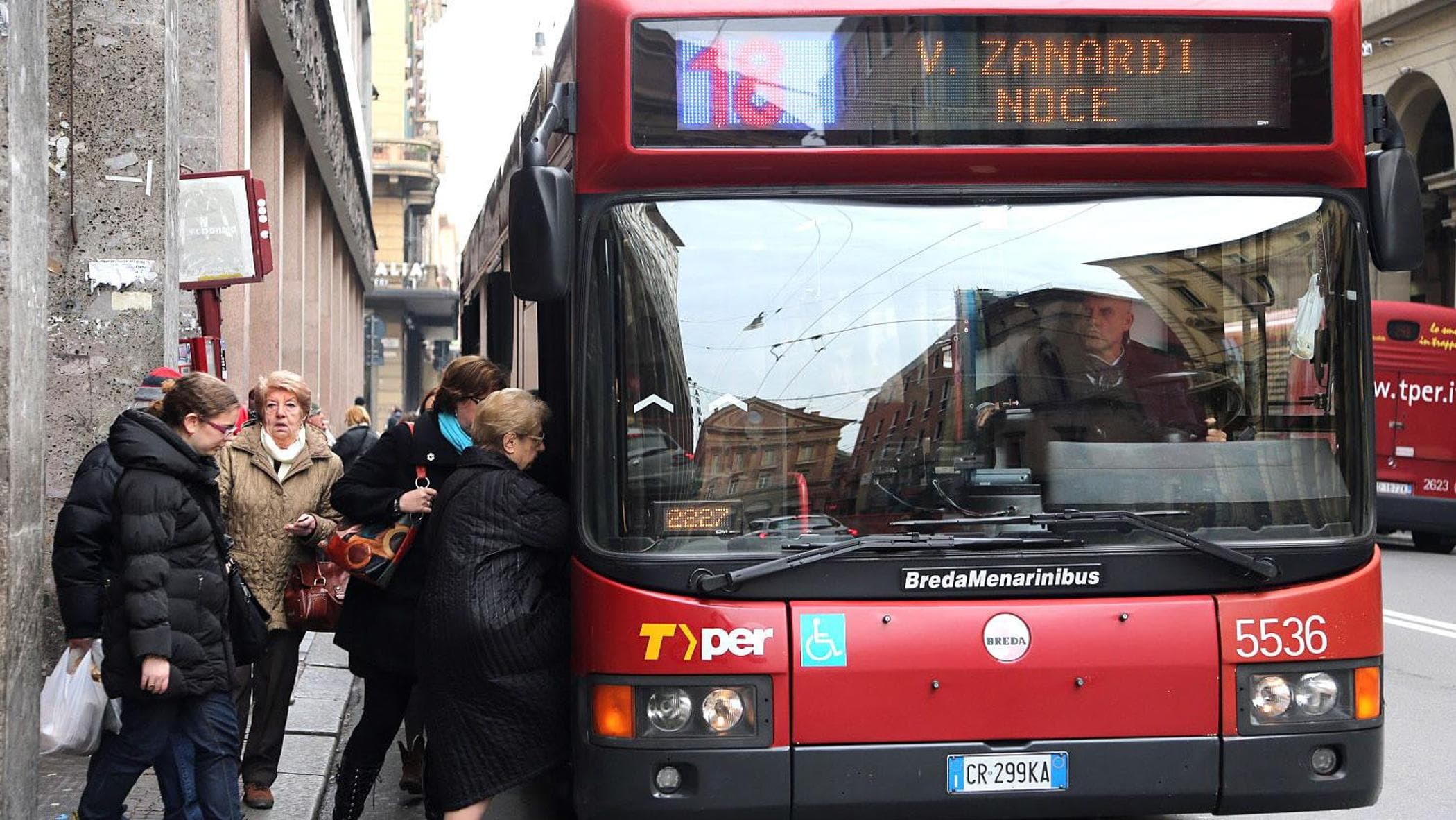 bus da bologna a ferrara