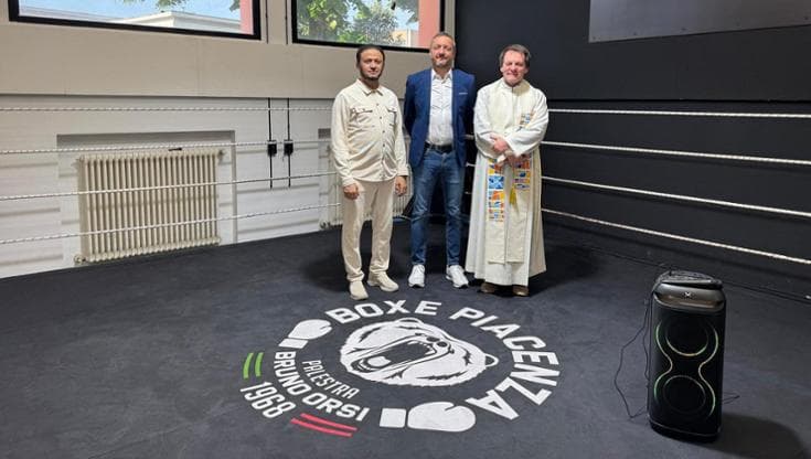 Anteprima: Il parroco benedice, l’imam canta una sura del Corano sul ring alla Boxe Piacenza