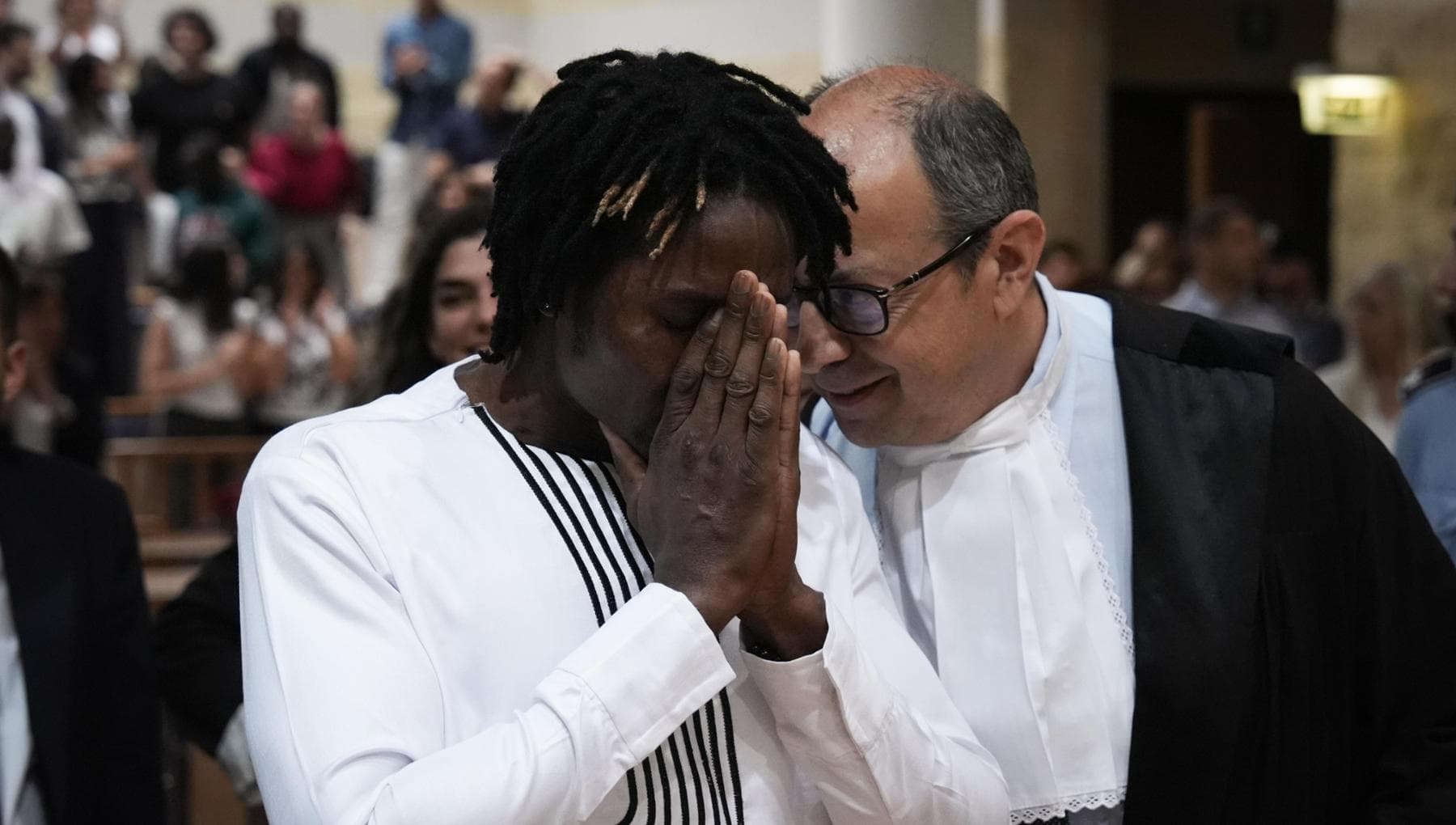 Omicidio Paganelli. Il Dna e l’ombra filmata, così sono crol