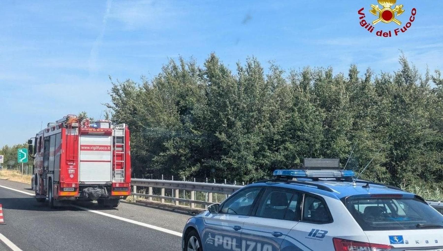 Auto si ribalta in A1 nel Parmense, muore una bambina di 8 anni