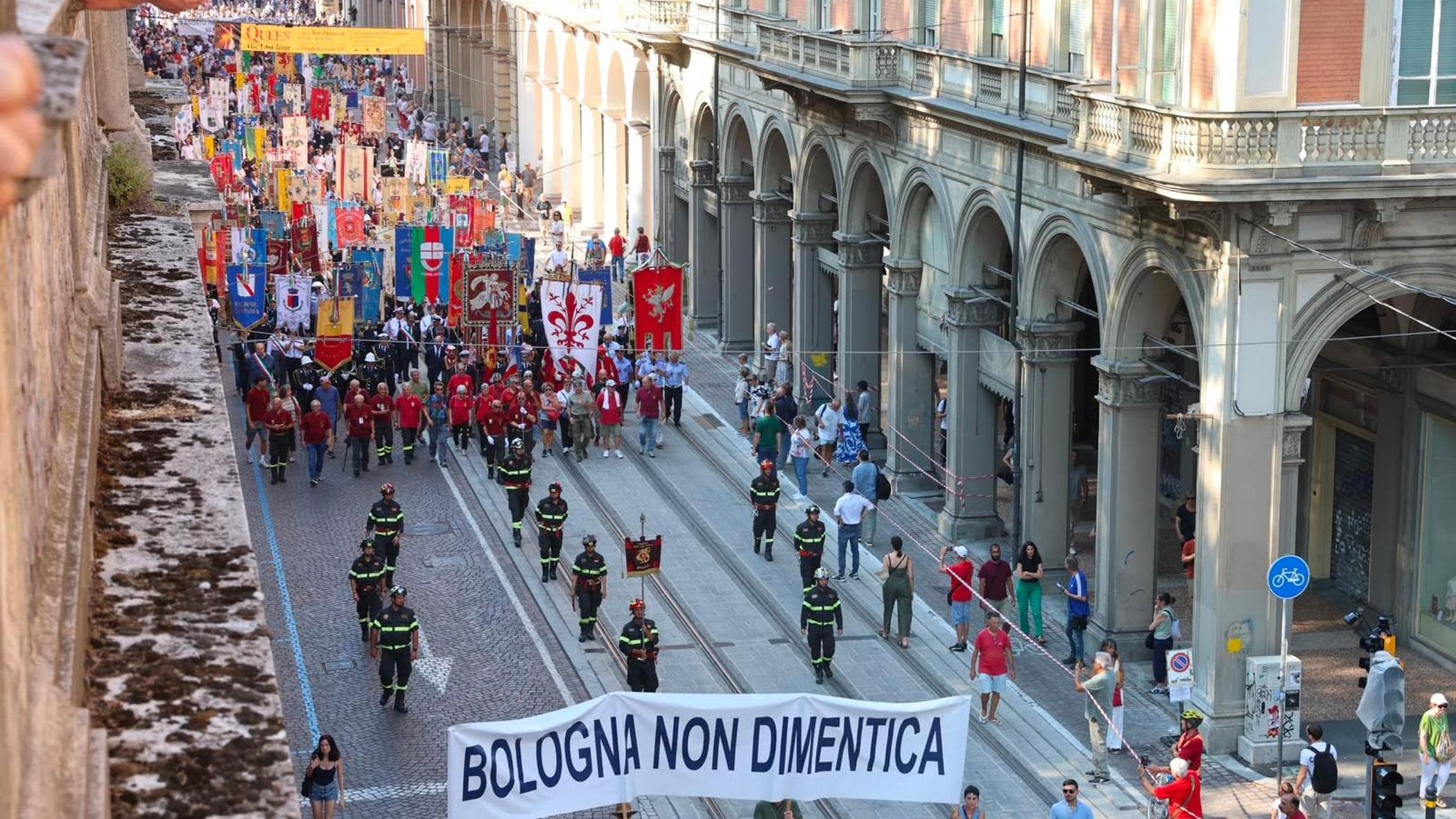 Bologna, il 46° anniversario della strage alla stazione. La diretta