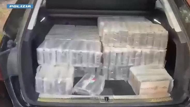 Sequestrati 248 chili di cocaina destinati alle piazze di spaccio bolognesi