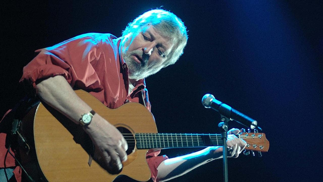 Guccini, due mesi senza il Maestrone. Da Bologna a Pavana, tutte le iniziative per ricordarlo