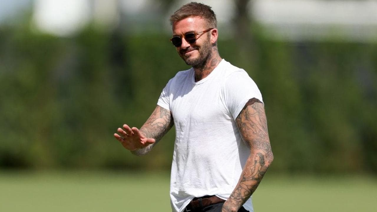 T-Shirt Uomo Bianca 'Il Rilegatura Di Collegamento' - Qualità Alta, Stampata In UE - Taglia Unica? - copertina