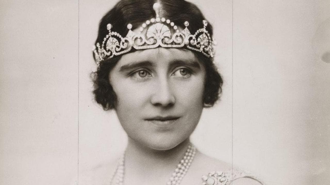 Tiara A Goccia Con Cristallo Zirconia – Alta 3,5 Cm, Argento, Per Sposa O Regina