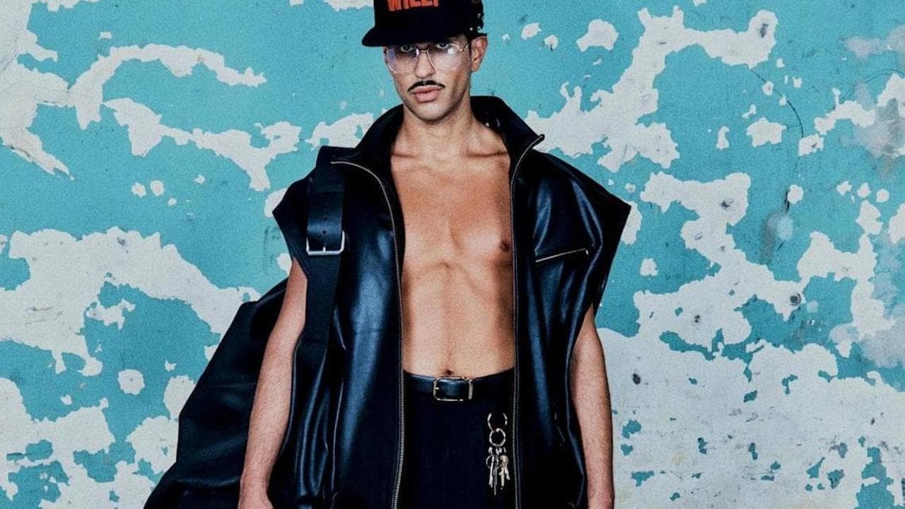 Mahmood Moda Mahmood sfila alla fashion week di Parigi - d la Repubblica