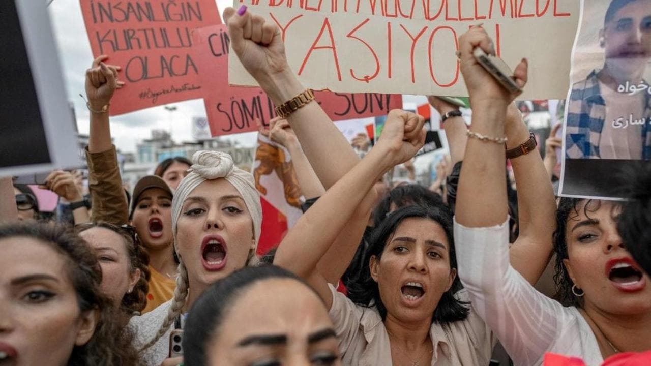 Iran, la rivoluzione delle donne - d la Repubblica