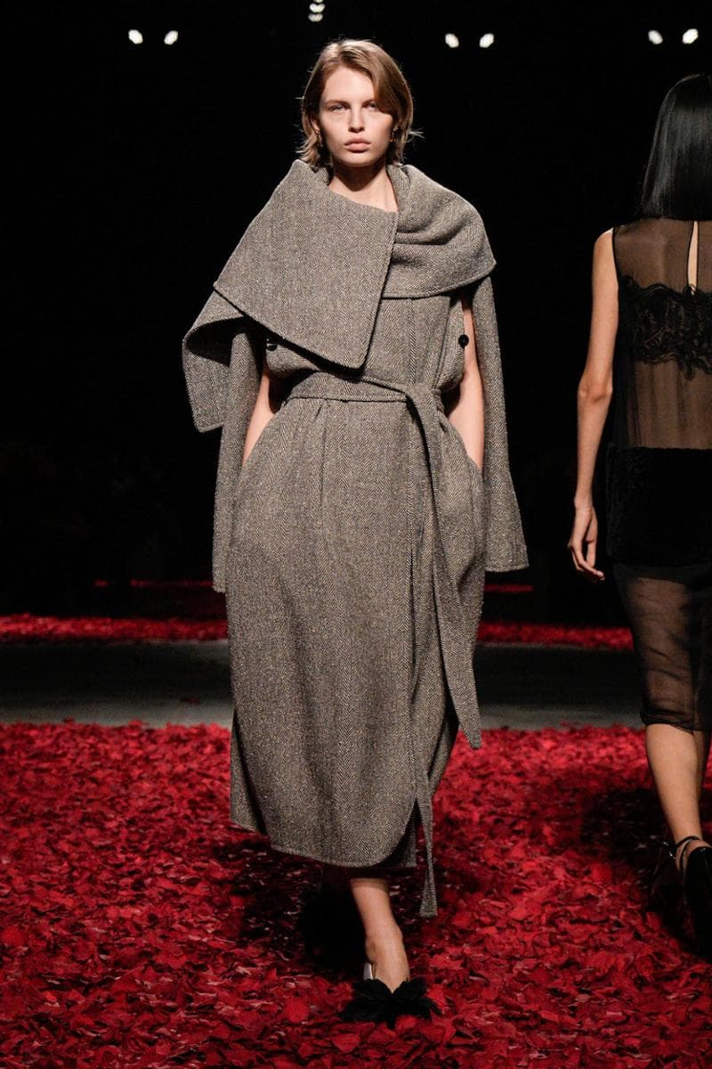 8 modelli di cappotto grigio di tendenza per la moda inverno 2026 - d ...