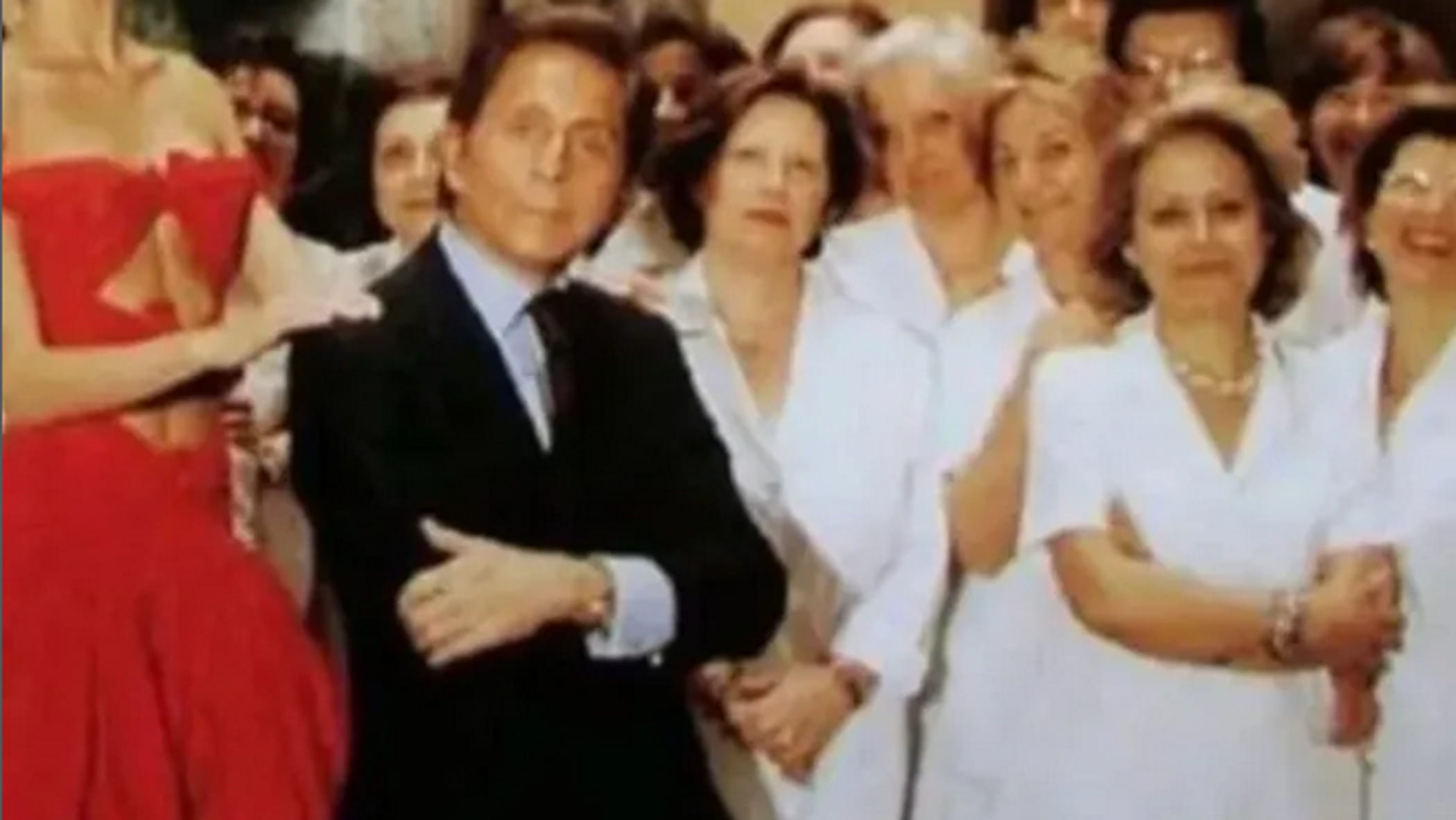 Il ricordo delle sarte più fidate: “Cucire per lui era il nostro sogno”