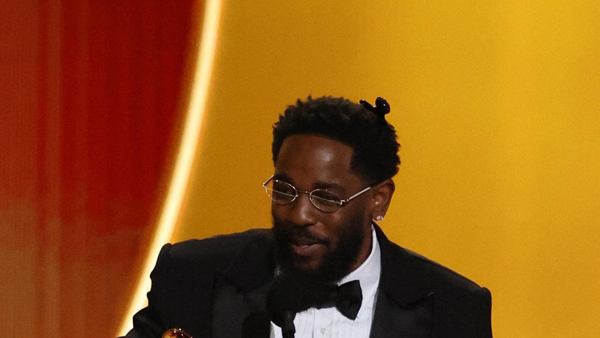 Il significato del pettine “afro comb” di Kendrick Lamar