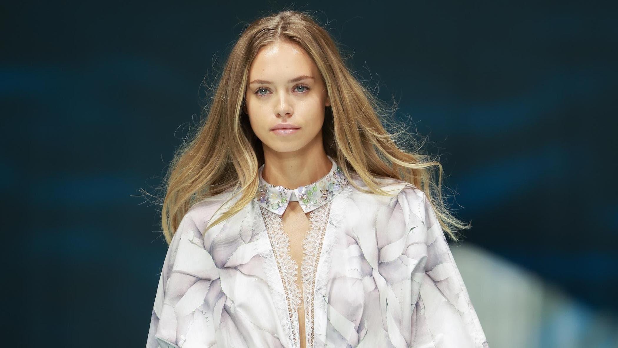 Laila Hasanovic, la fidanzata di Sinner sfila alla Milano Fashion Week