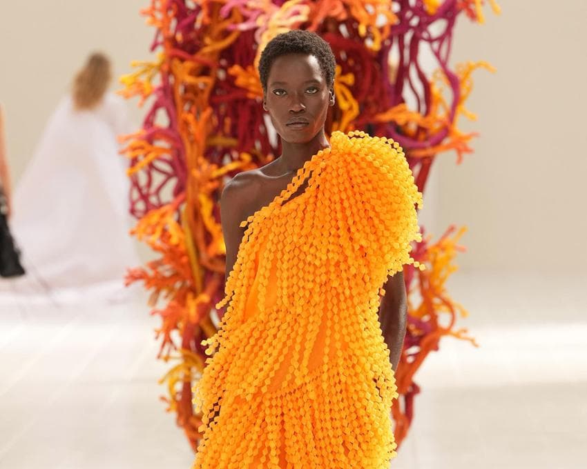  Piccioli l’ingegnere trasforma la couture in sogni quotidiani