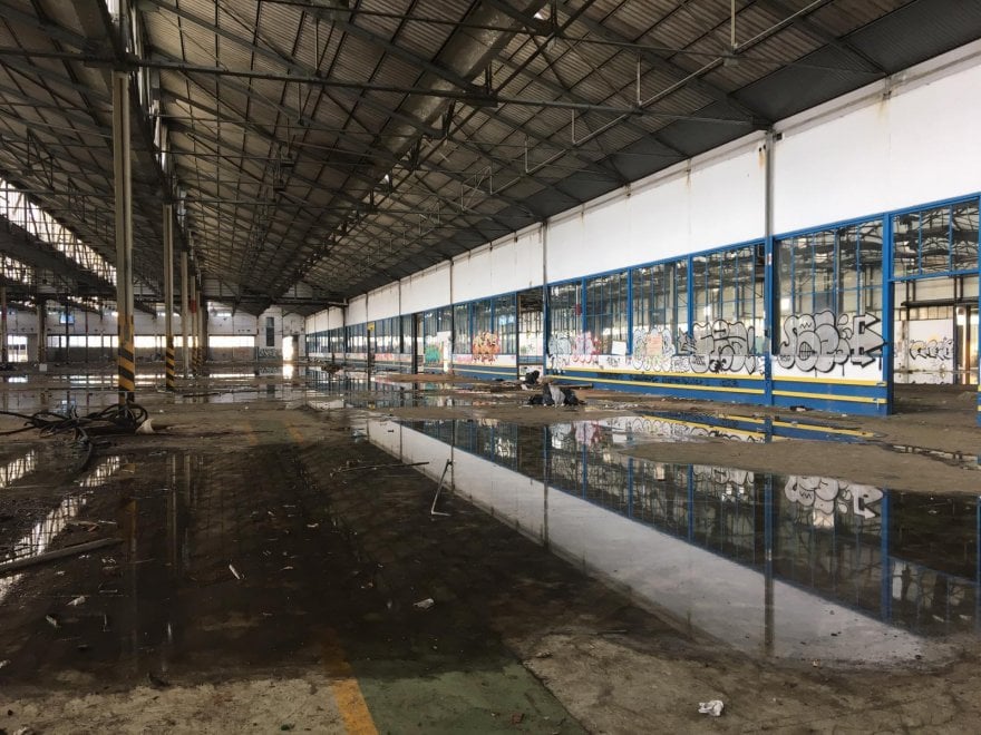 Capannone Rave Livorno, nel capannone industriale dopo il rave: cosa resta - la Repubblica