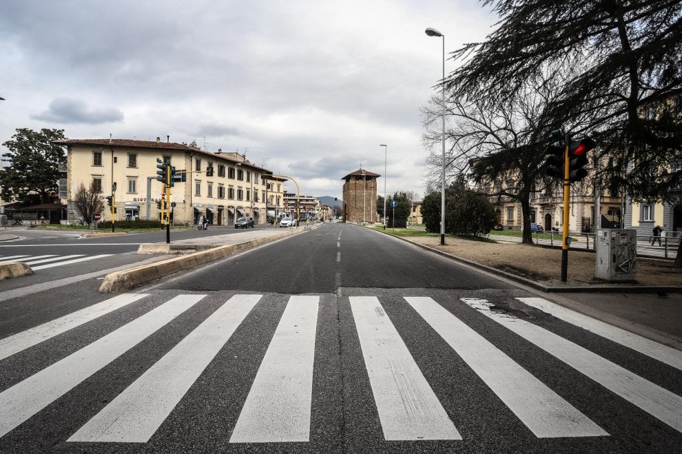 Coronavirus Come Sono Deserte Strade E Piazze Di Firenze La Repubblica