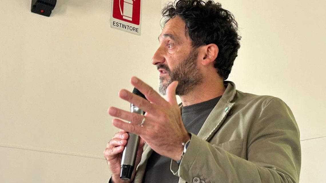 Fabozzi Pam, cassieri licenziati dopo il test del finto cliente: protesta dei ...
