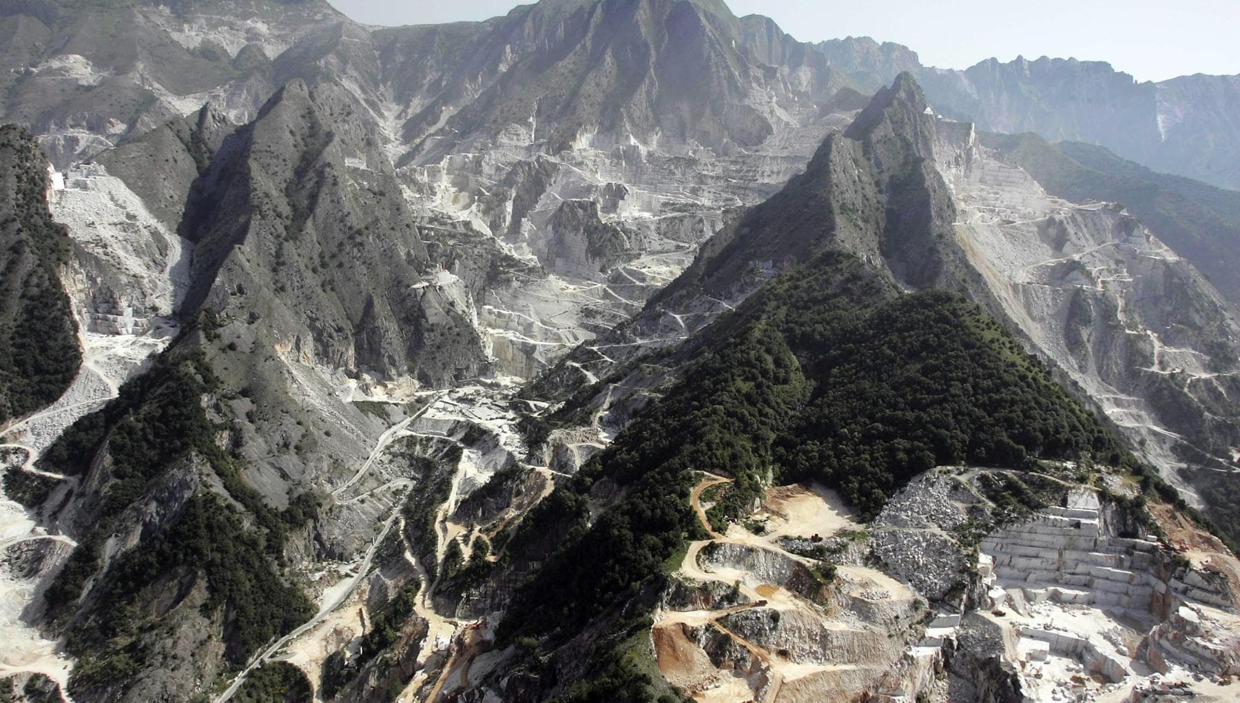 Escursionista muore sulle Alpi Apuane - la Repubblica