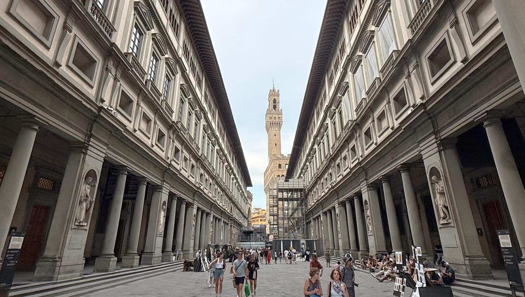Uffizi sotto ricatto degli hacker: violati mappe, archivi e sistemi di sicurezza